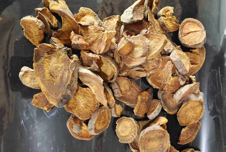 Da Huang (大黄): What It Is, Benefits, and Risks - Health Facts Time